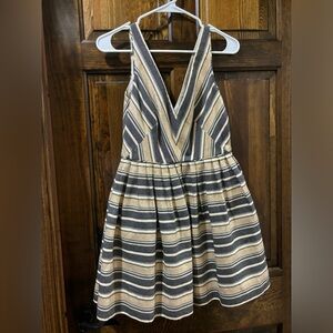 Perfect festive holiday dress!